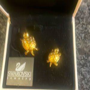 Turtle pin set. Set of 2.